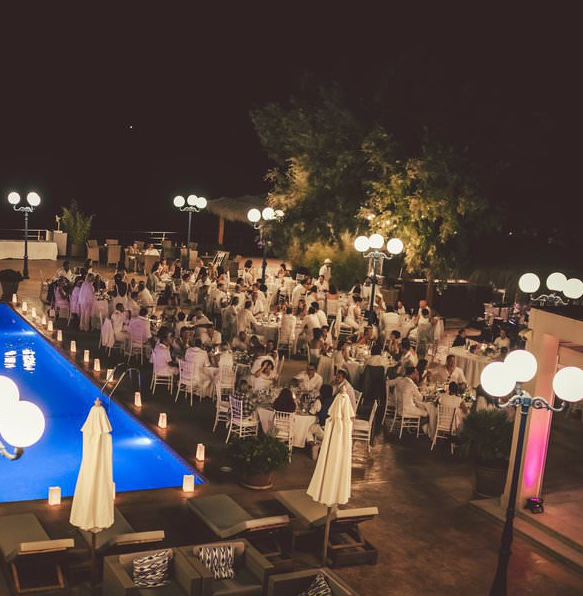 Liveband begleitet stilvoll das Abendessen mit ruhiger Musik