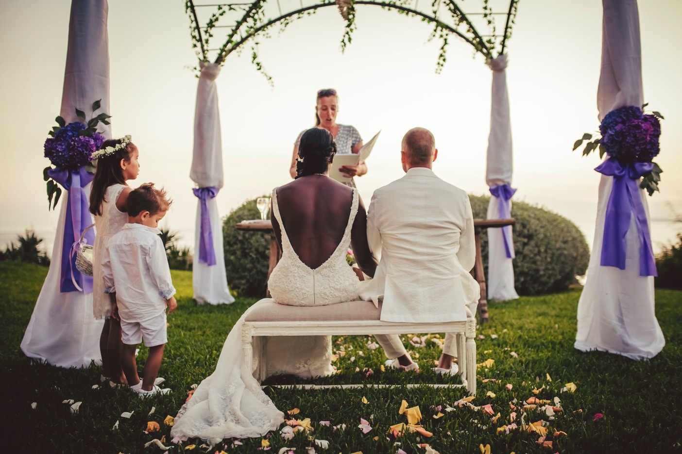 Romantische Livemusik während der Trauung bei einer Hochzeit